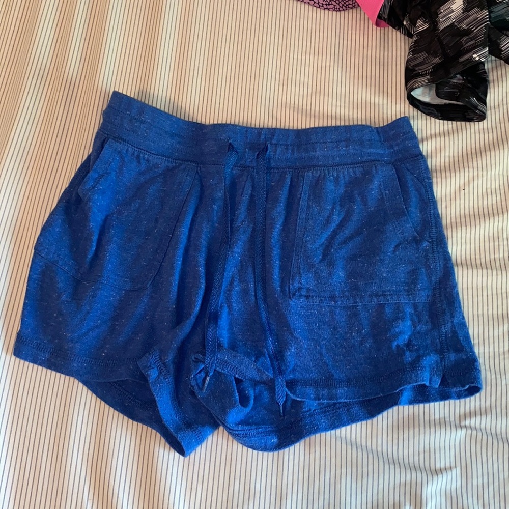 Athletic blue cotton shorts